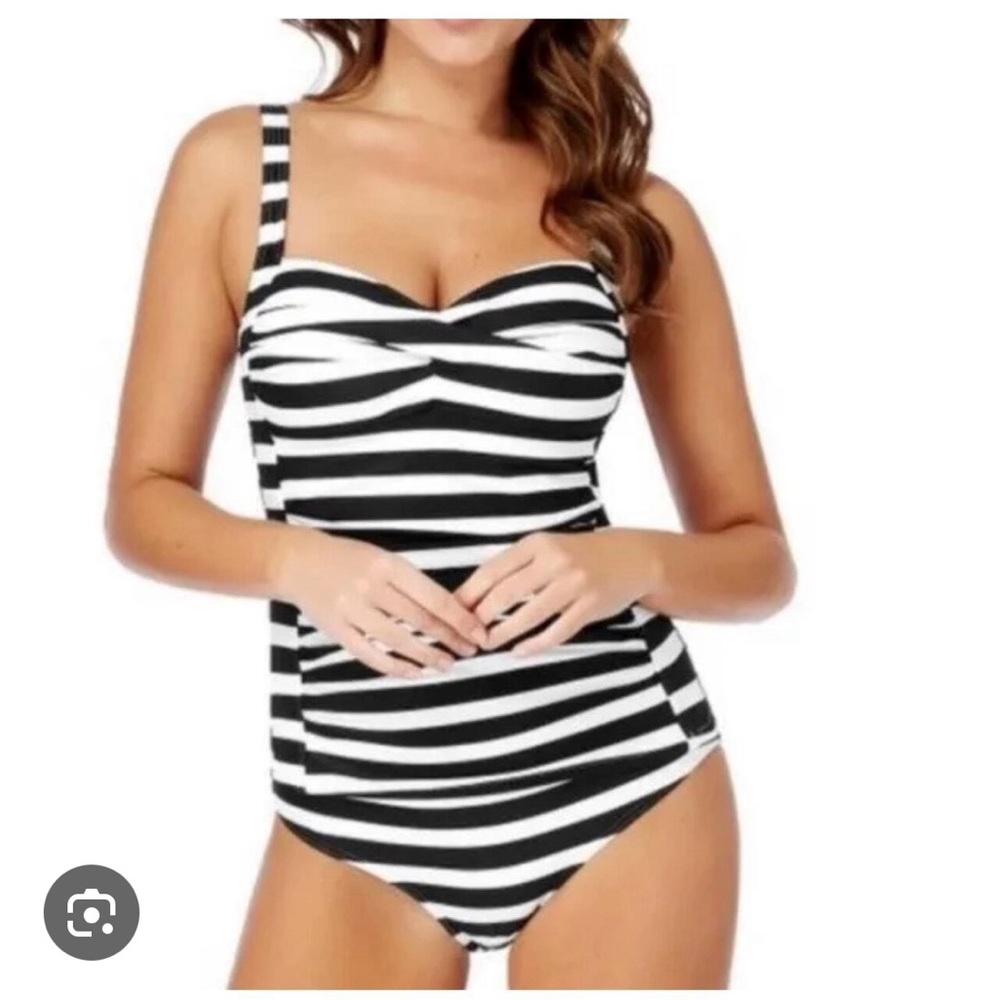 Bond-Eye Australia One Piece Swimsuit size US 4